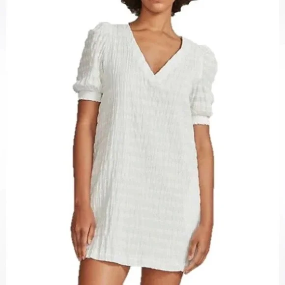 Bb Dakota Steve Madden White Textured Puff Sleeve Mini Dress size Small - Picture 2 of 8